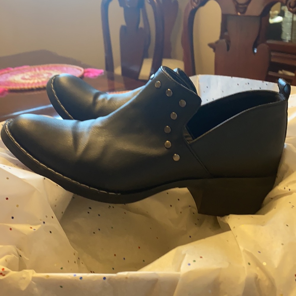 Booties - Picture 2 of 5